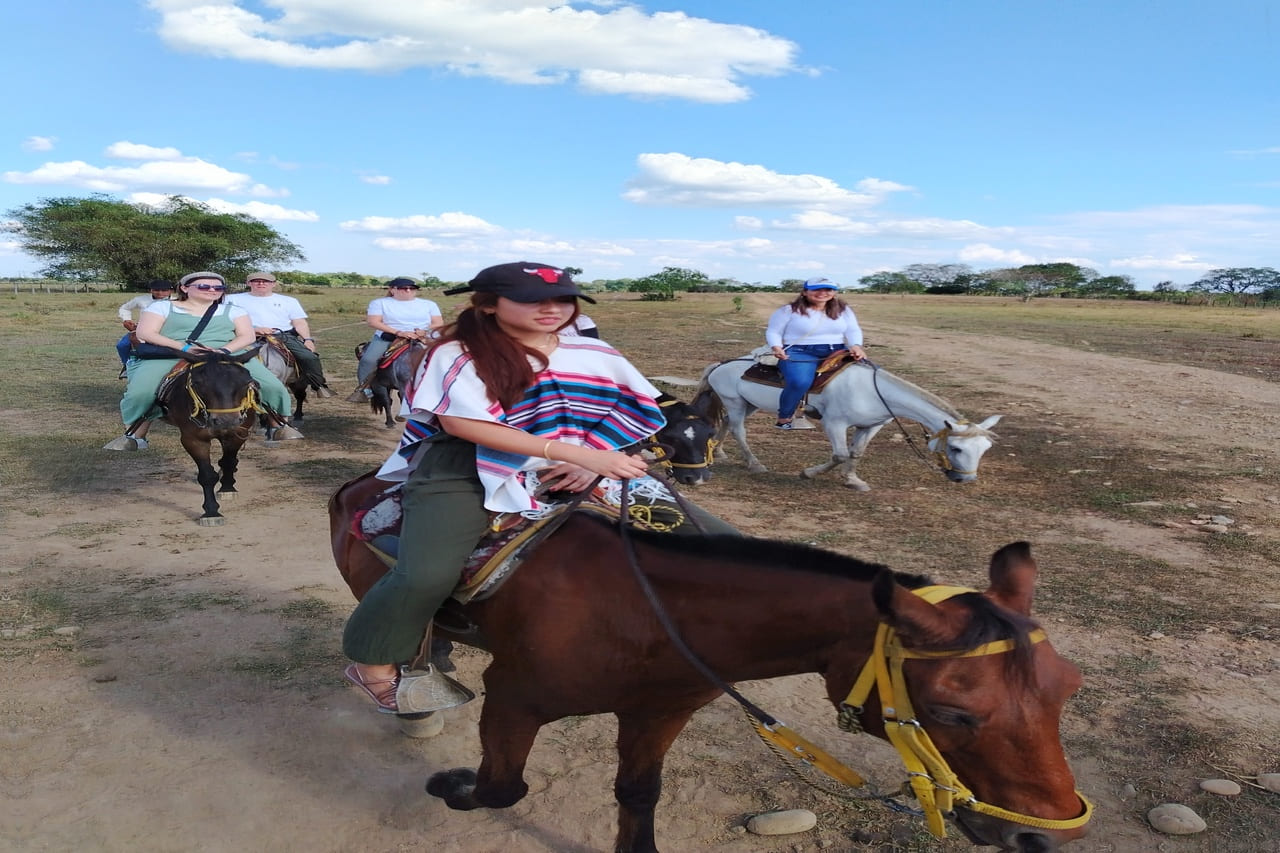 Cabalgatas tradicionales por el llano